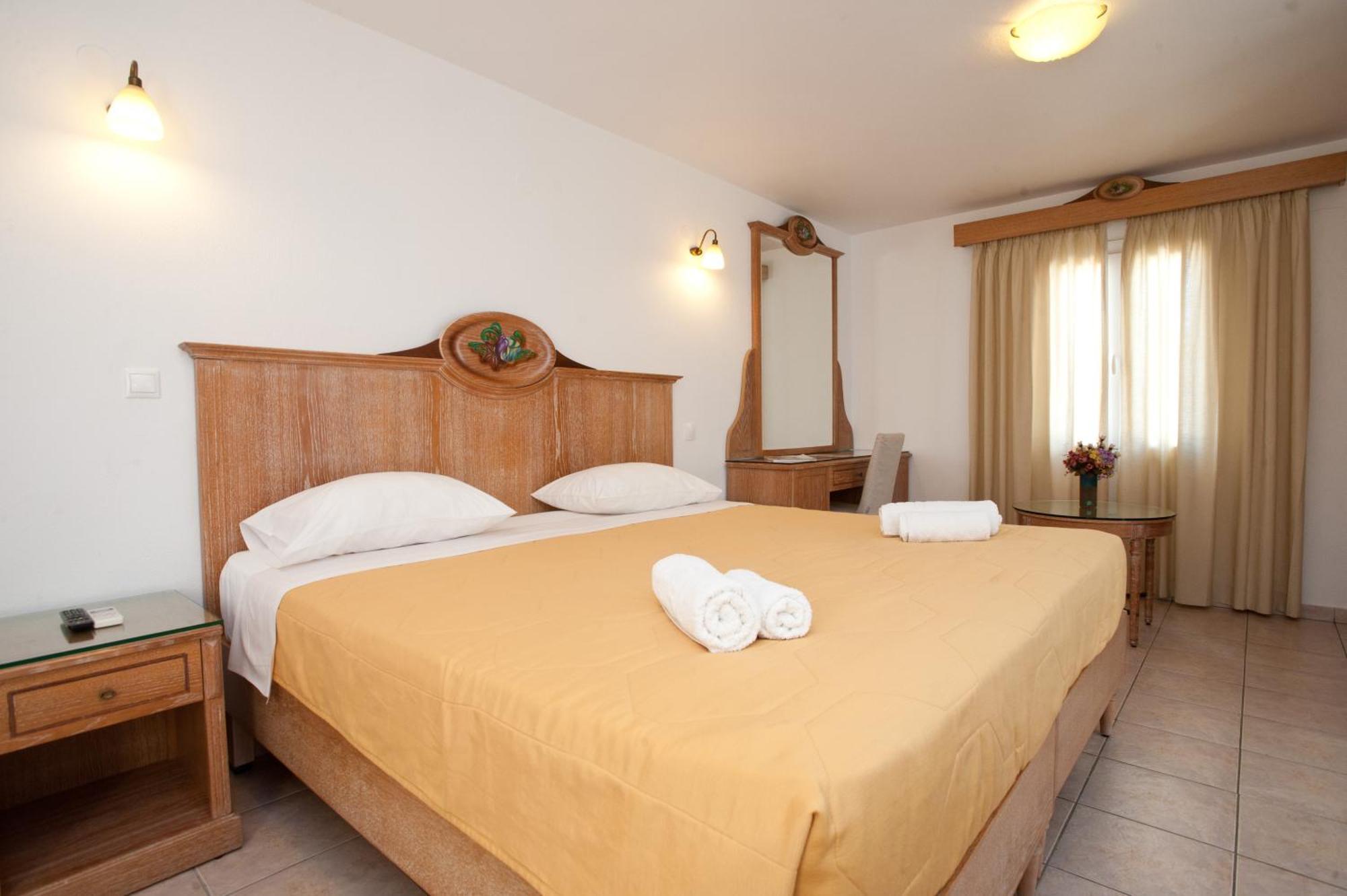 Gelos House Ornos  Phòng bức ảnh